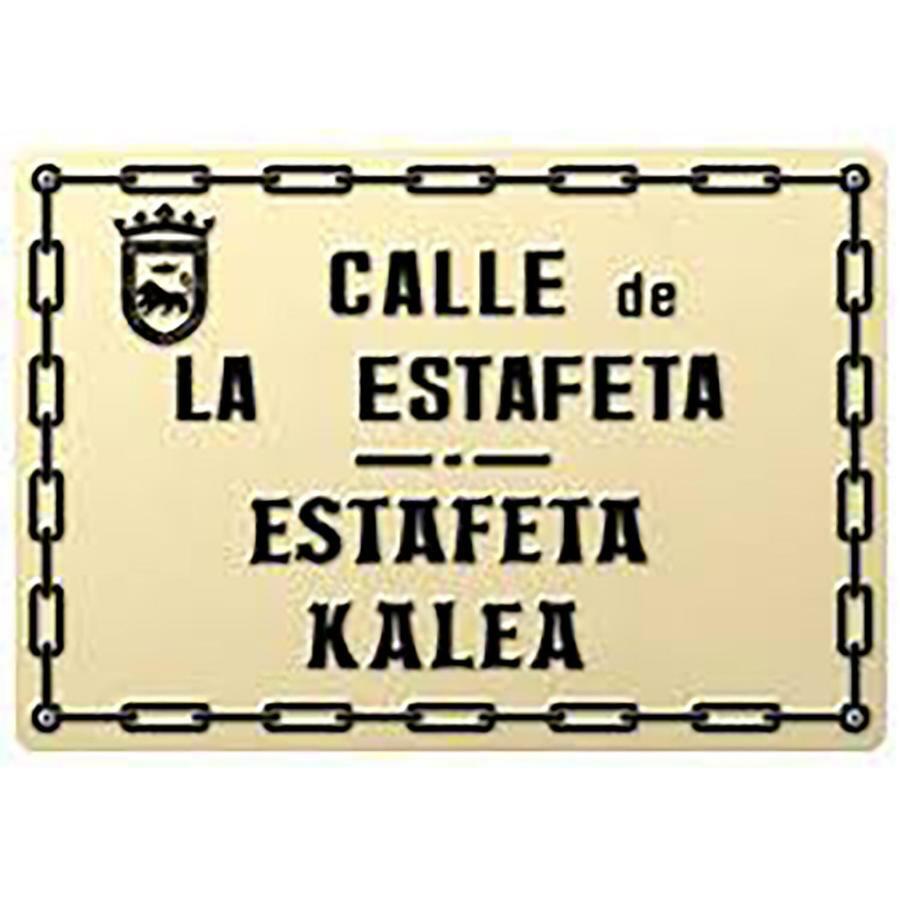Balcon Curva De Estafeta - Centro Apartment Pamplona Luaran gambar